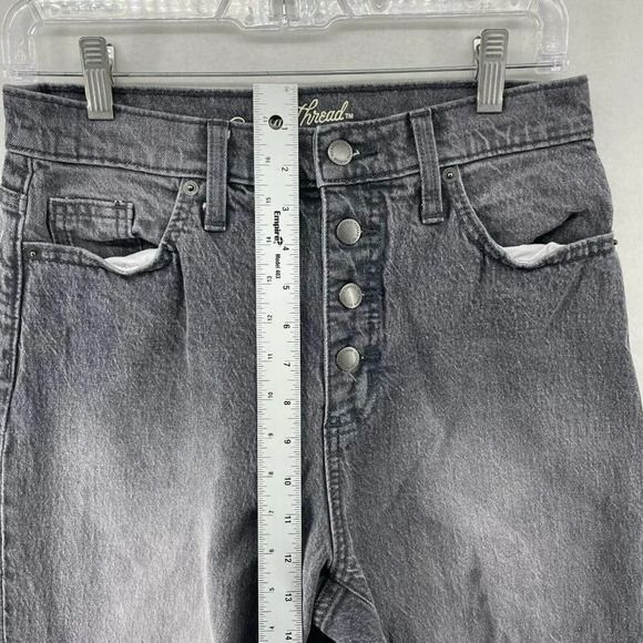 Universal Thread Jeans Womens 6/28R  Black Light Wash Straight Hi-Rise Buttonfly - Picture 4 of 12